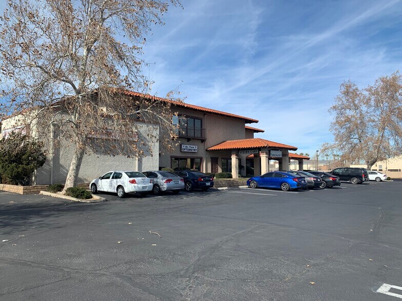 More Photos Of 15888 Main St, Hesperia Medical For Sale