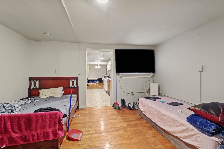 More Photos Of 932 Prospect Ave, Scranton Apartments For Sale