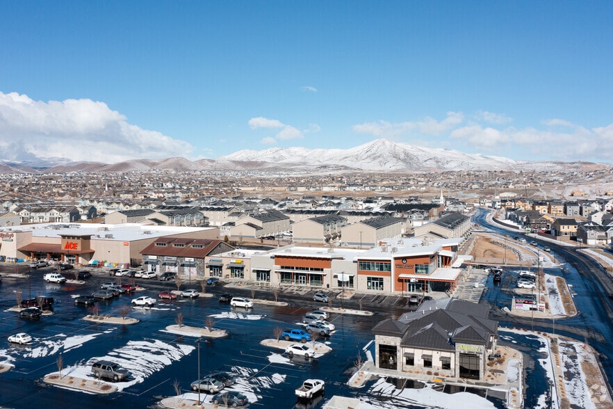 More Photos Of 4095 E Pony Express Pky, Eagle Mountain General Retail For Sale