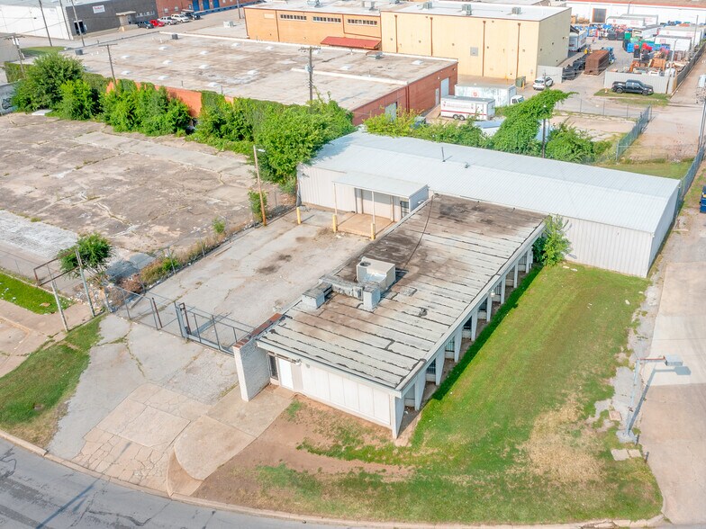 Primary Photo Of 901 N Virginia Ave, Oklahoma City Manufacturing For Sale