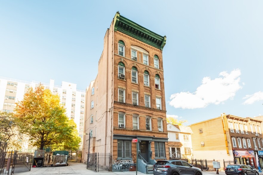 More Photos Of 377 E 152nd St, Bronx Apartments For Sale