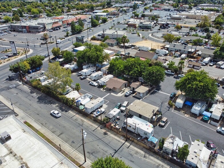 More Photos Of 5800 Stockton Blvd, Sacramento Manufactured Housing Mobile Home Park For Sale