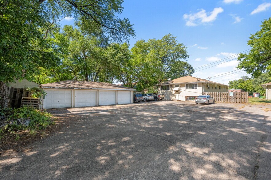 More Photos Of , Minneapolis Multifamily For Sale