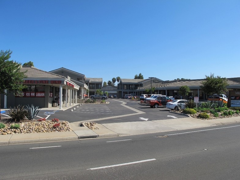 More Photos Of 14168 Poway Rd, Poway Unknown For Lease