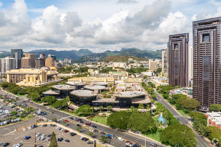 More Photos Of 500 Ala Moana Blvd, Honolulu Office For Lease