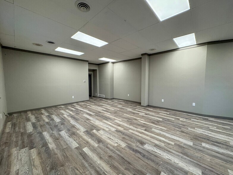 More Photos Of 302 Missouri Ave, Deer Lodge Freestanding For Sale