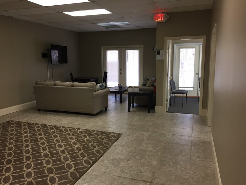 More Photos Of 1215 Hightower Trl, Atlanta Office For Lease
