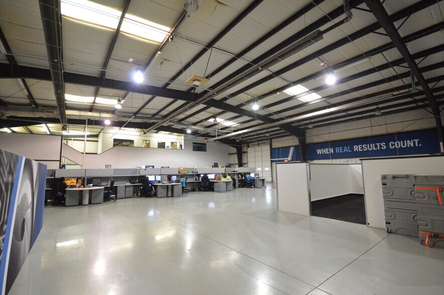 More Photos Of 360 Commercial Park Dr, Thomasville Warehouse For Sale