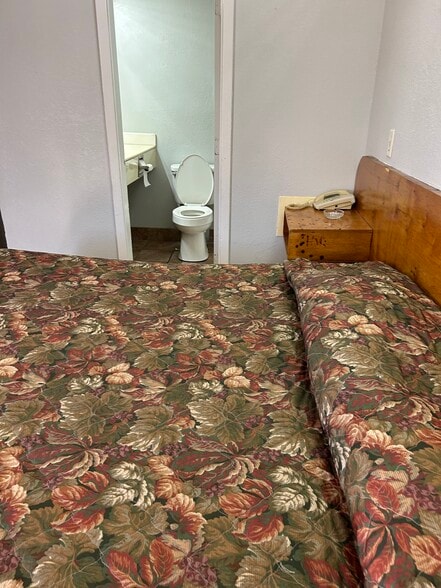 More Photos Of 3426 Fredericksburg Rd, San Antonio Hotel For Sale