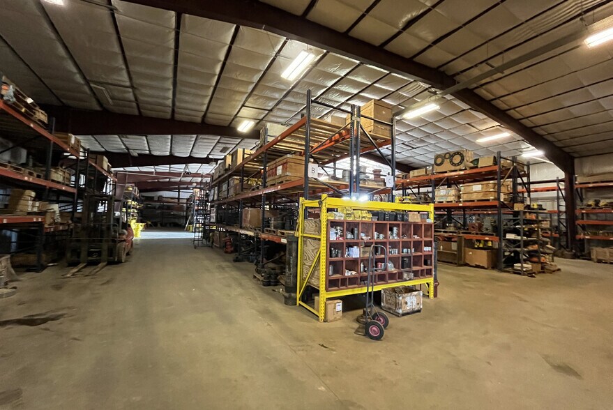 More Photos Of 3102 Main Street, Watford City Industrial For Sale