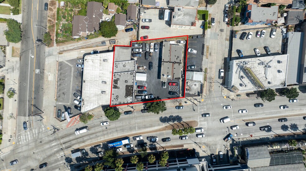 More Photos Of 4605–4619 W Pico Boulevard, Los Angeles Auto Repair For Sale