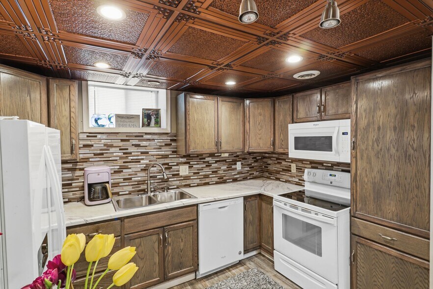 More Photos Of 856 Ridge Rd, Lackawanna Apartments For Sale