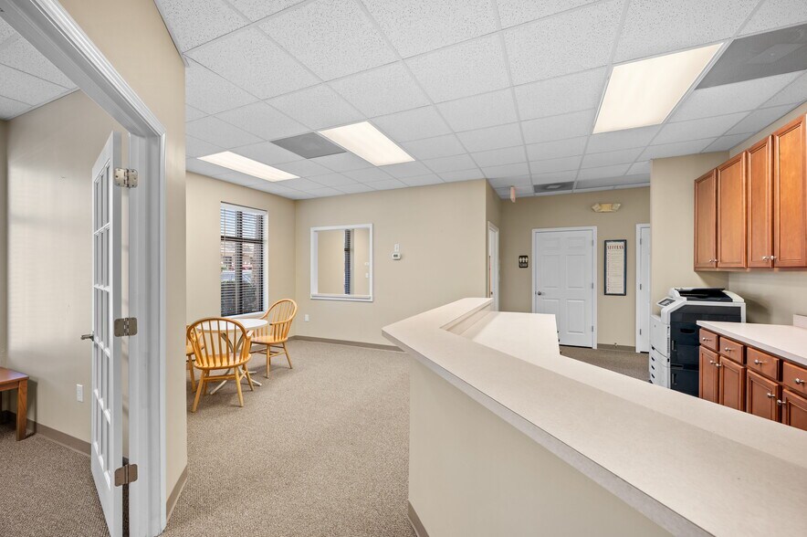 More Photos Of 1234 Mann Dr, Matthews Office For Lease