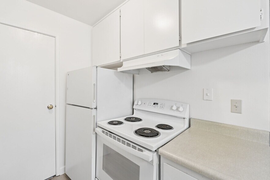 More Photos Of 2067 Riley Ct, Concord Apartments For Sale