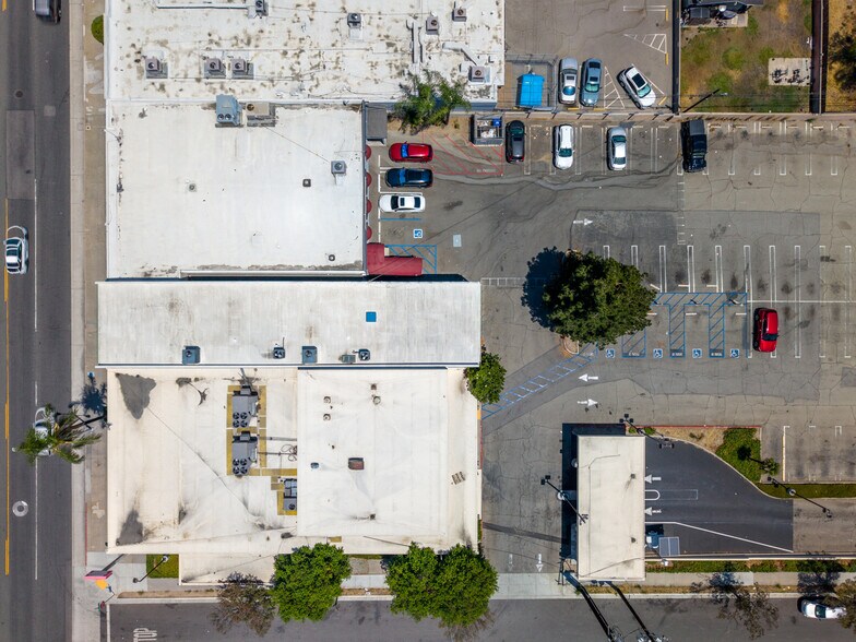 More Photos Of 247 E Highland Ave, San Bernardino Office Residential For Sale