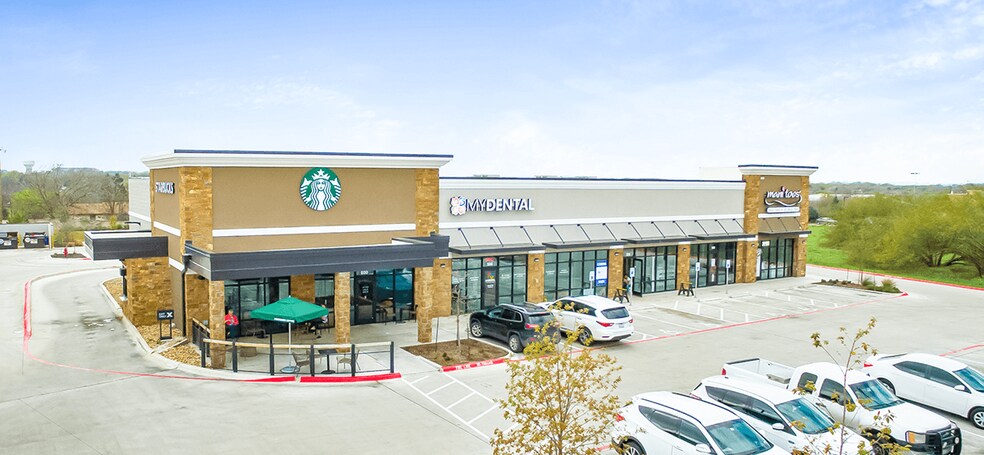 More Photos Of 1850 S AW Grimes Blvd, Round Rock General Retail For Sale
