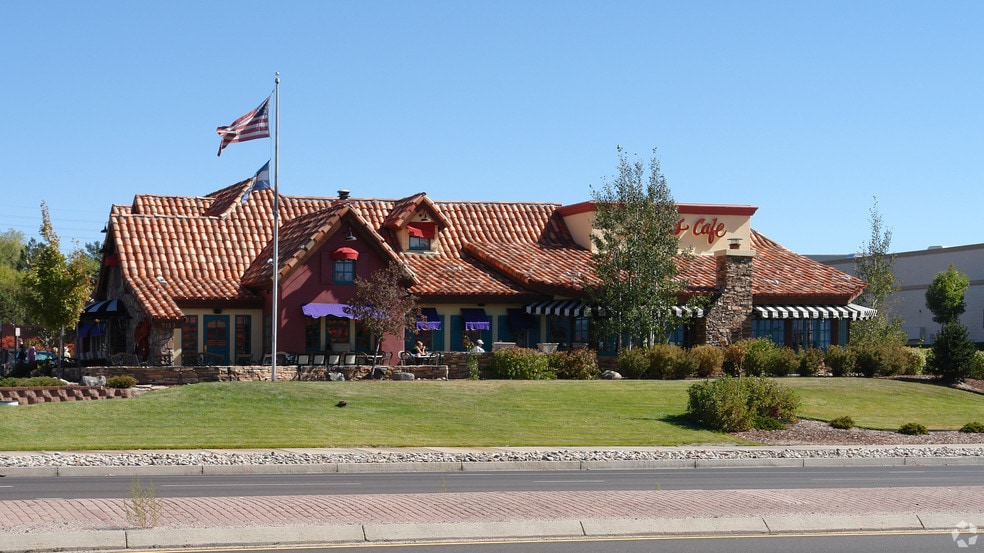 More Photos Of 7133 N Academy Blvd, Colorado Springs Restaurant For Lease