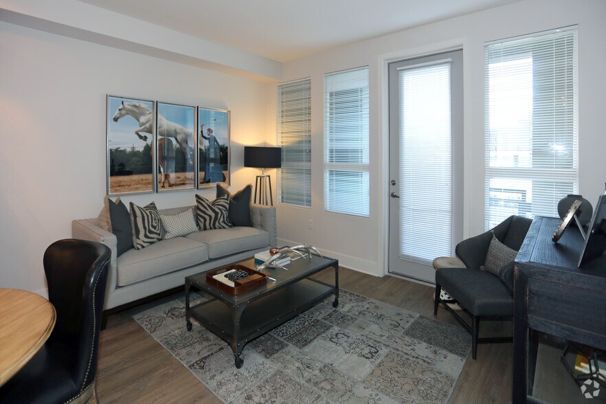 More Photos Of 7350 E Stetson Dr, Scottsdale Apartments For Lease