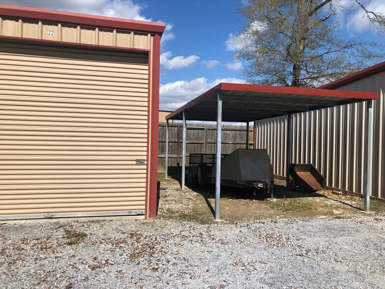 More Photos Of 1882 Highway 69 S, Lumberton Self Storage For Sale