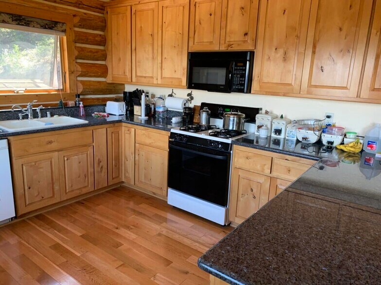 More Photos Of 490 Bear Paw Trl, Trinity Center Land For Sale