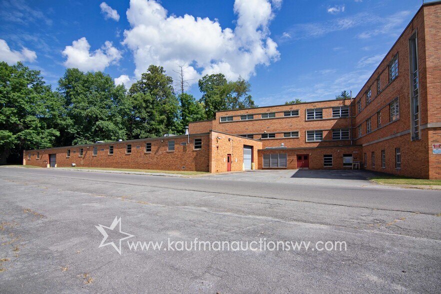 More Photos Of 100 Bluestone Rd, Mount Hope Research And Development For Sale