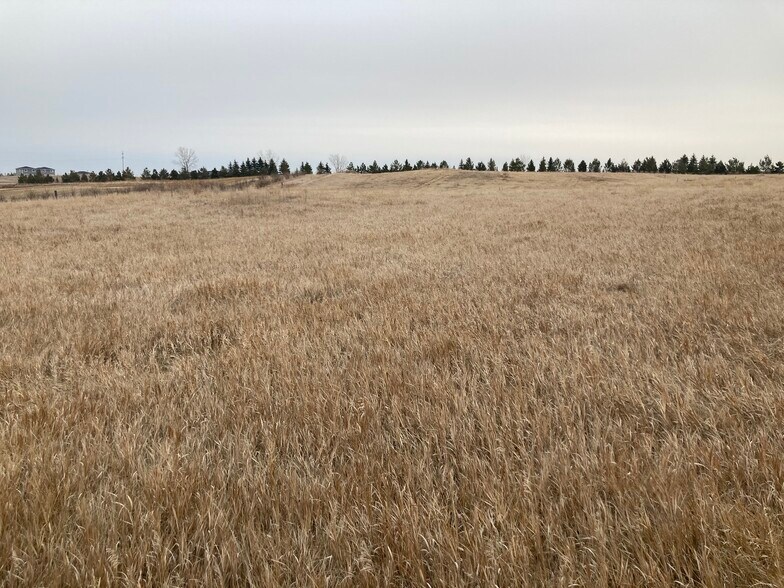 More Photos Of 2703 30th Ave NW, Minot Land For Sale