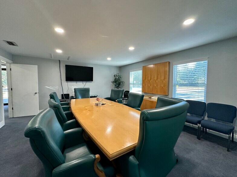 More Photos Of 11820 Turkey Creek Blvd, Alachua Office For Sale