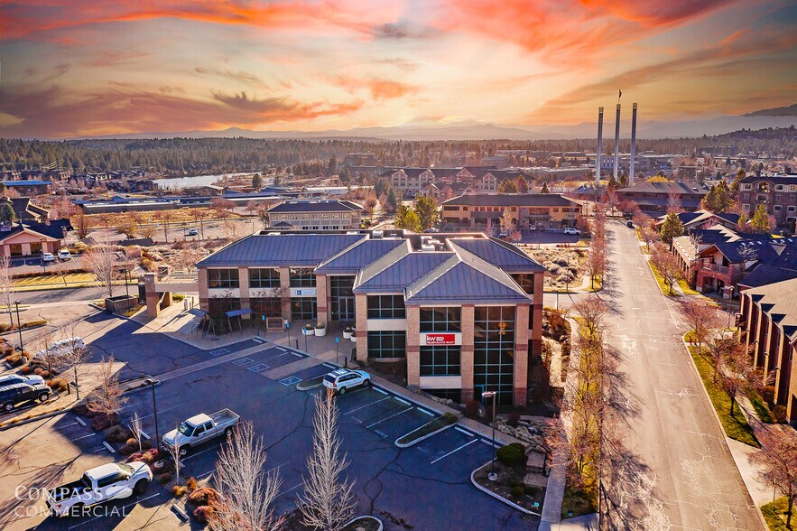 More Photos Of 233 SW Wilson Ave, Bend Office For Lease