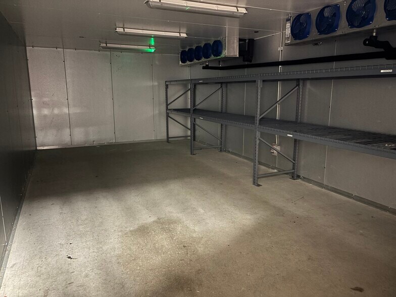 More Photos Of 4760-4844 Everhard Rd, Canton Storefront For Lease