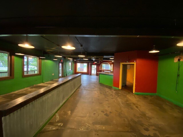 More Photos Of 2719 Race St, Fort Worth Restaurant For Lease