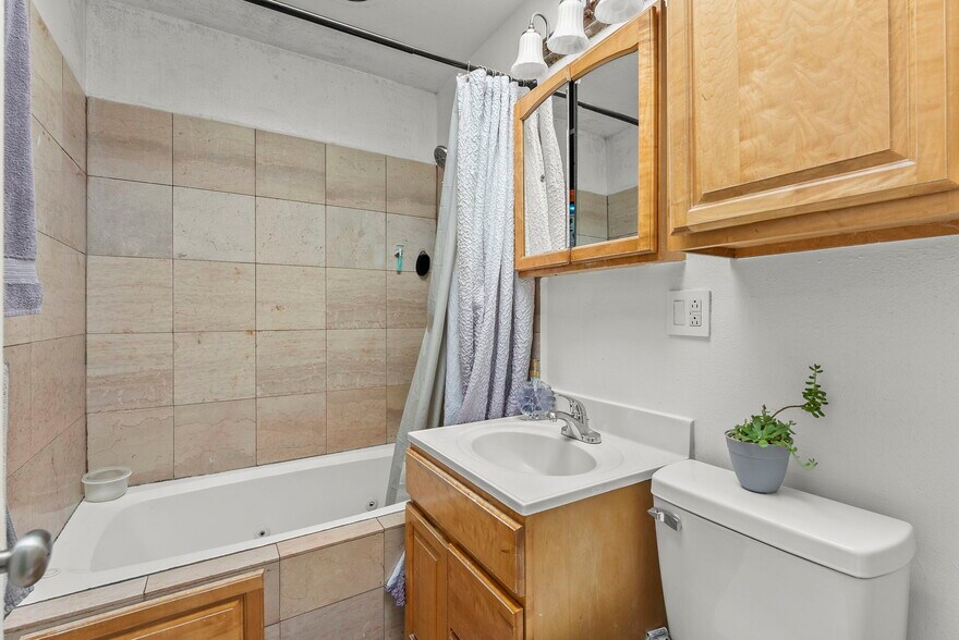 More Photos Of 772 Walnut St, San Bruno Multifamily For Sale