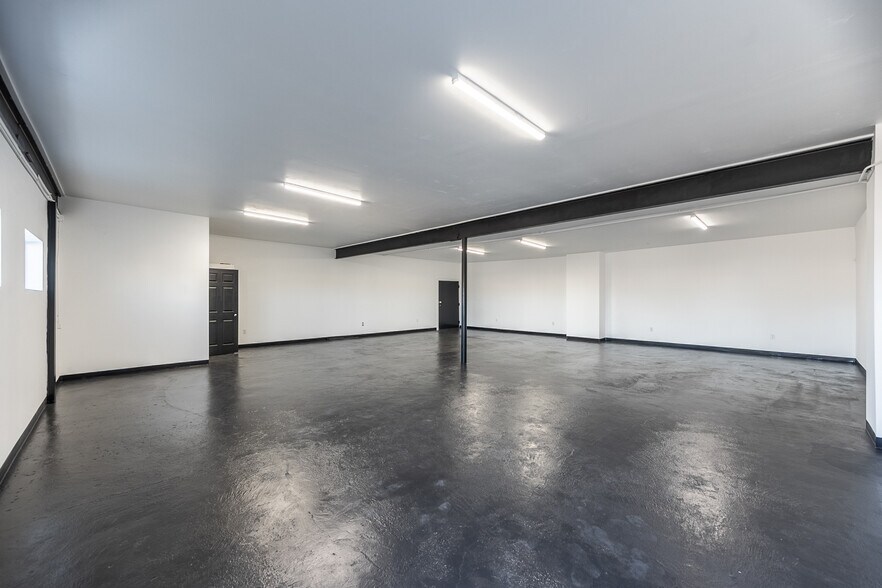 More Photos Of 610 E Broadway Ave, Moses Lake Freestanding For Lease