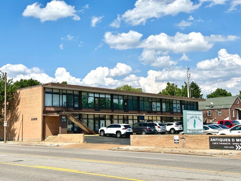 More Photos Of 3460 Hampton Ave, Saint Louis Office For Lease