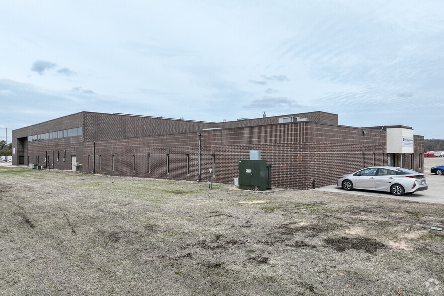 More Photos Of 2450 Marion Rd SE, Rochester Industrial For Sale