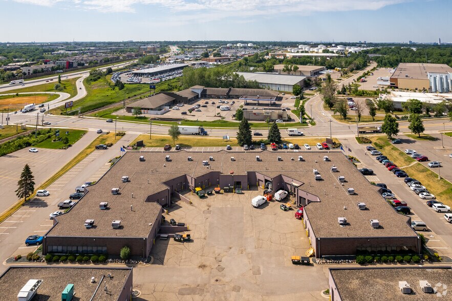 More Photos Of 550-600 County Road D W, New Brighton Light Distribution For Lease