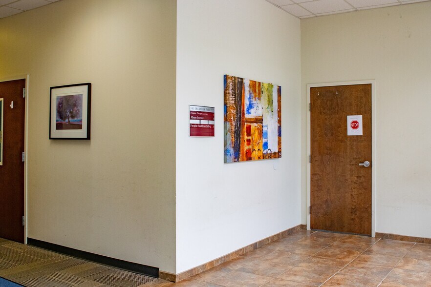 More Photos Of 951 Heather Park Dr, Garner Office For Lease