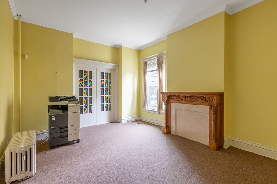 More Photos Of 1092 Main St, Buffalo Office For Lease