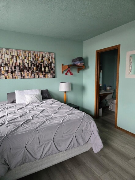 More Photos Of 300 Highway 7, Clara City Hotel For Sale