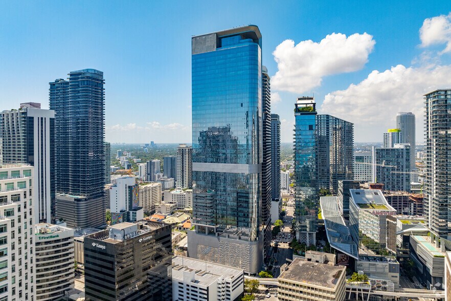 Primary Photo Of 830 Brickell Plz, Miami Office For Sale