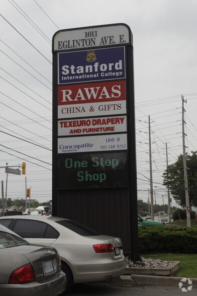 More Photos Of 1011 Eglinton Ave E, Mississauga Warehouse For Lease