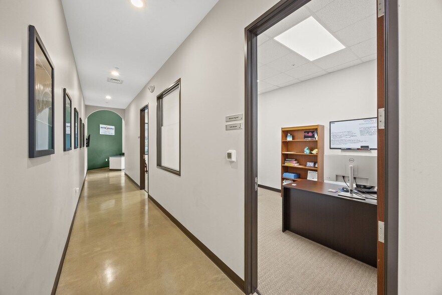 More Photos Of 301 Denali Pass, Cedar Park Office For Sale