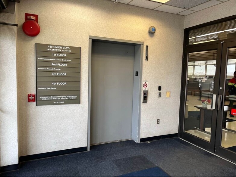 More Photos Of 446-450 Union Blvd, Allentown Medical For Lease