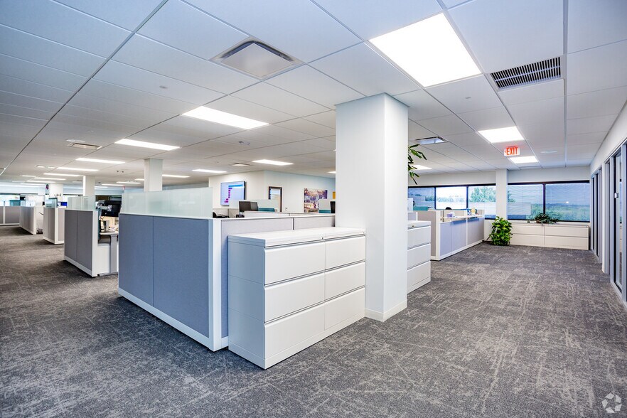 More Photos Of 10881 Lowell Ave, Overland Park Unknown For Lease