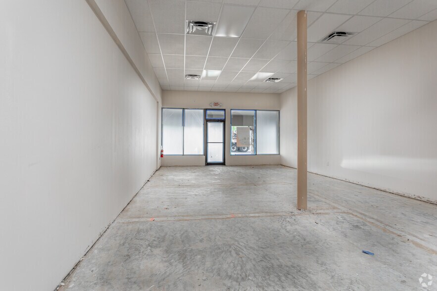 More Photos Of 1001-1041 N Collier Blvd, Marco Island Unknown For Lease