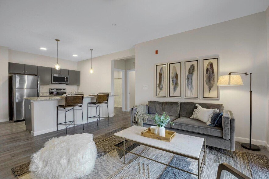 More Photos Of 21 East St, North Attleboro Apartments For Lease