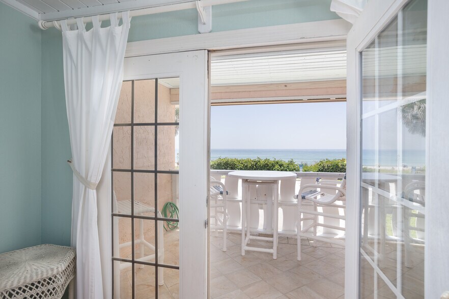 More Photos Of 312 Wavecrest Ave, Indialantic Multifamily For Sale