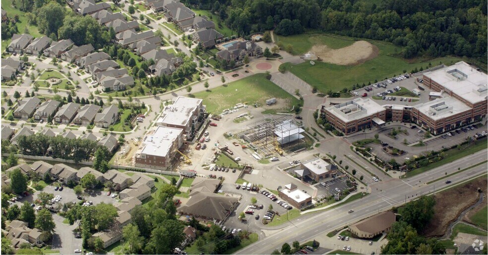 More Photos Of Montgomery Rd, Cincinnati Unknown For Lease