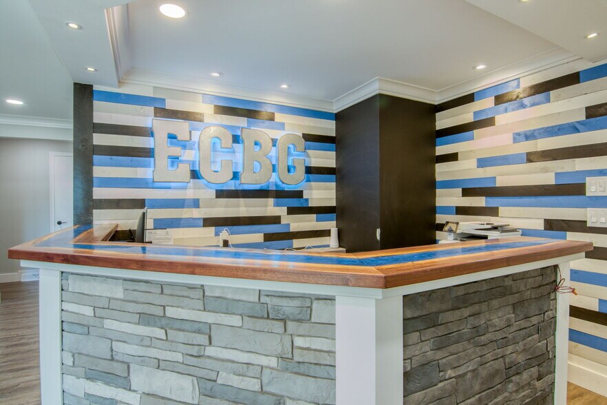 More Photos Of 2 Gordon St, Simsbury Office For Lease