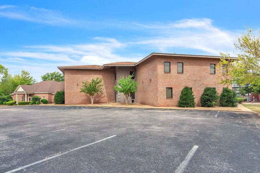 More Photos Of 4249 Lomac St, Montgomery Medical For Lease