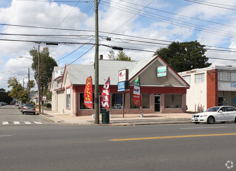 Primary Photo Of 1380-1382 Dixwell Ave, Hamden Freestanding For Lease